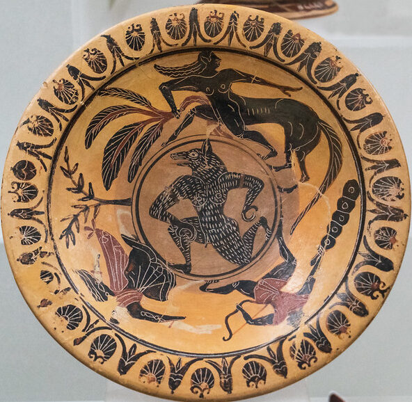 Etruscan plate with wolf character