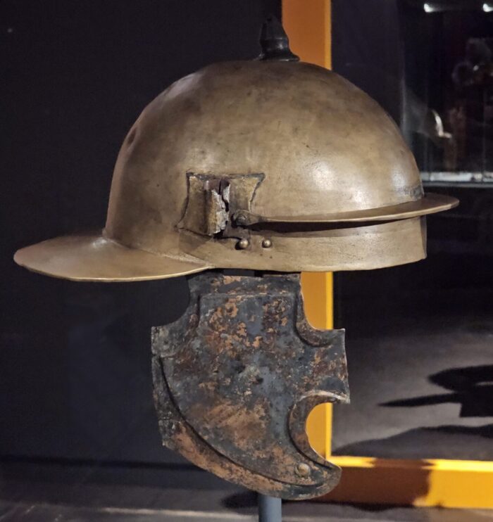 roman army helmet found in London